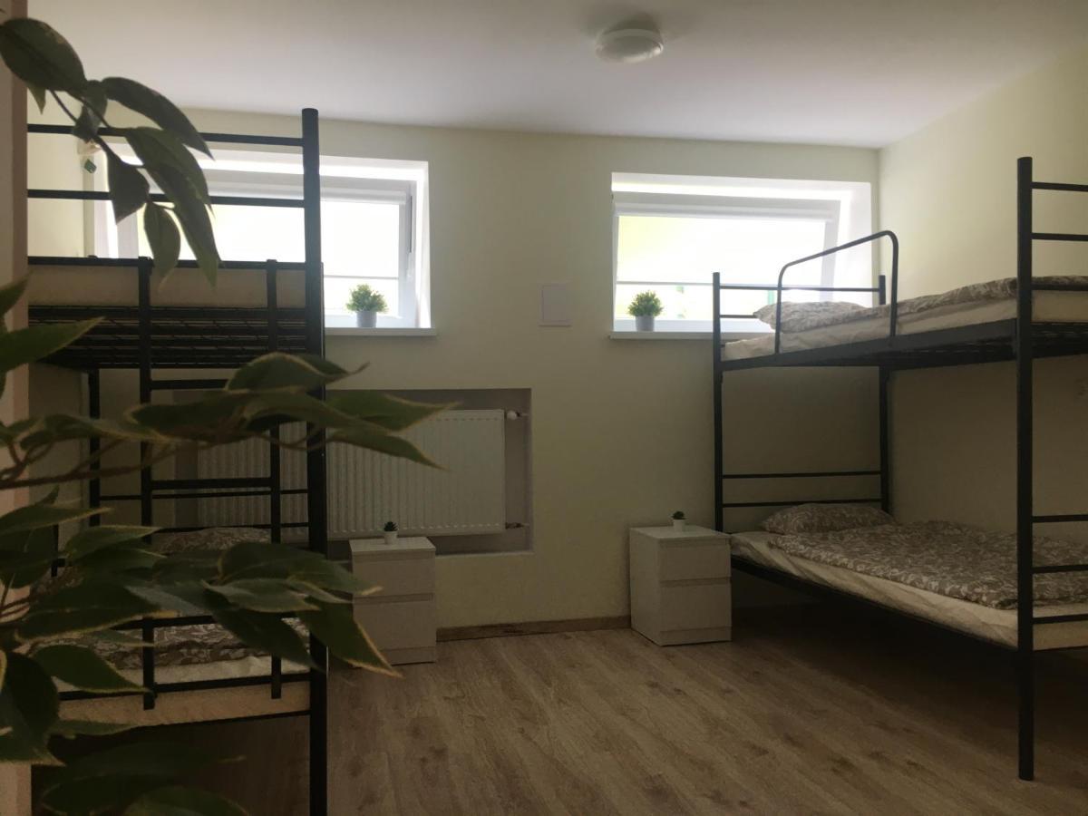 Hostel Opolska 11-19 ヴロツワフ エクステリア 写真